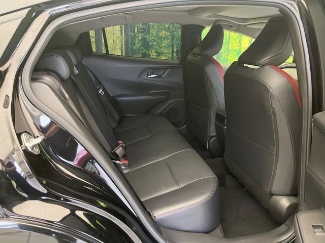 TOYOTA PRIUS PHV 2023