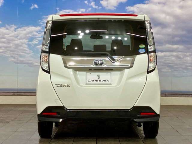 TOYOTA TANK 4WD 2018