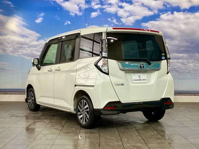 TOYOTA TANK 4WD 2018