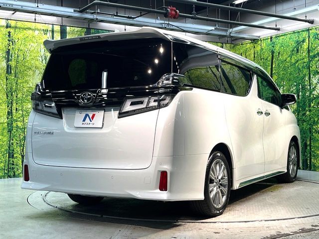 TOYOTA VELLFIRE 2020