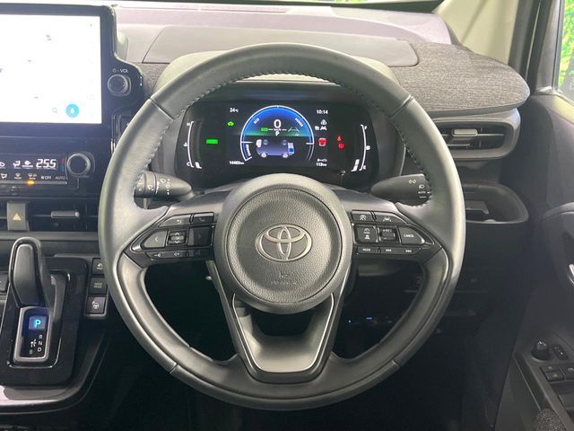 TOYOTA SIENTA HYBRID 2024