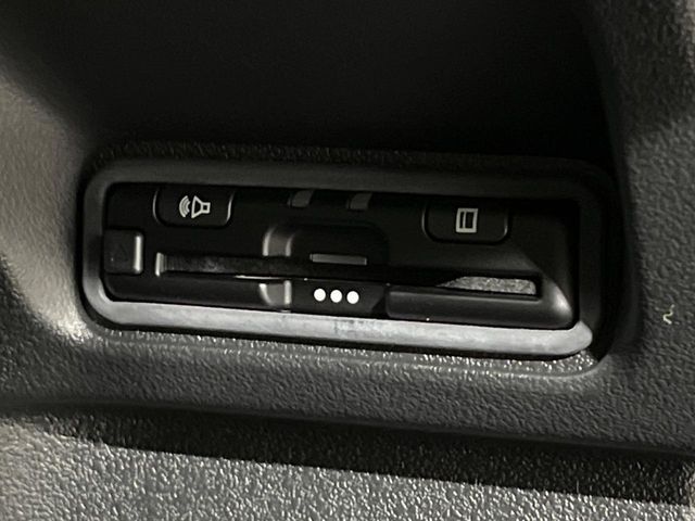 HONDA N BOX CUSTOM 4WD 2025