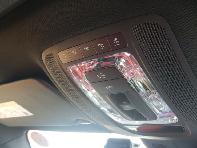 MERCEDES BENZ MERCEDES BENZ A class sedan 2023