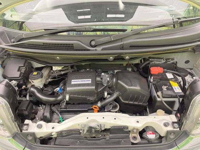 HONDA N BOX CUSTOM 2016