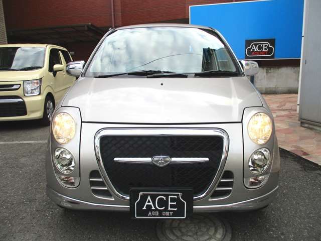 MITSUBISHI MINICA 2002