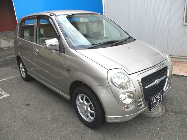 MITSUBISHI MINICA 2002