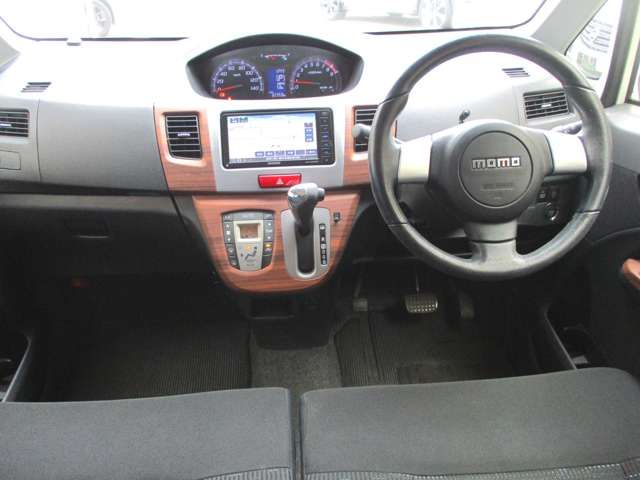 DAIHATSU MOVE CUSTOM 2012