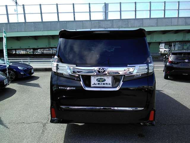 TOYOTA VELLFIRE 2016