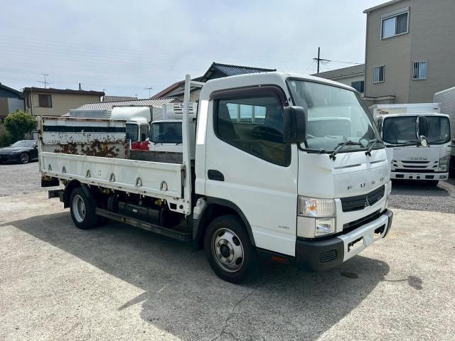 MITSUBISHI CANTER 2016