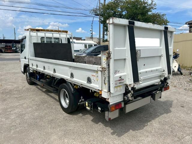 MITSUBISHI CANTER 2016