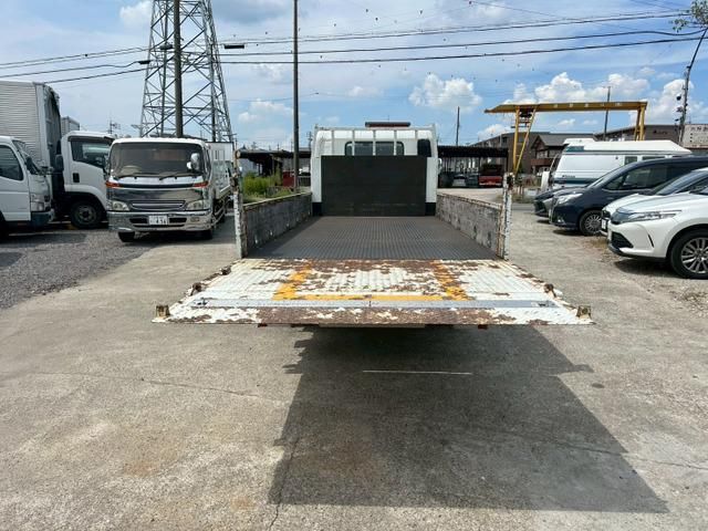 MITSUBISHI CANTER 2016