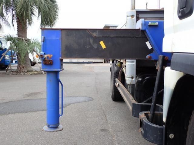 NISSAN DIESEL CONDOR 2012