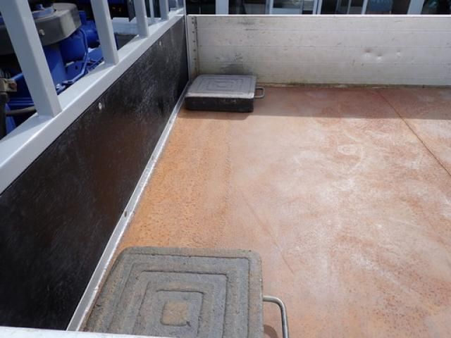 NISSAN DIESEL CONDOR 2012