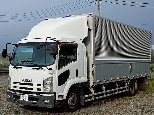 ISUZU FORWARD 2012