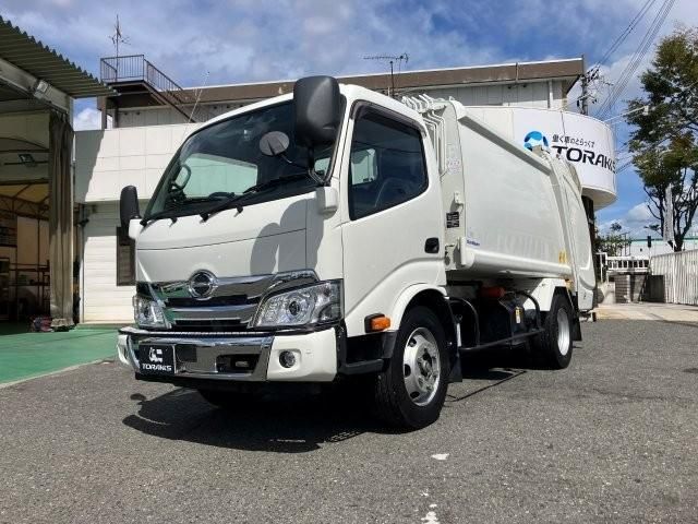 HINO DUTRO 2020