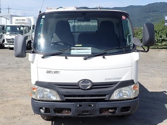 HINO DUTRO 2012