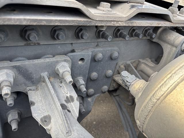 NISSAN DIESEL Quon 2019