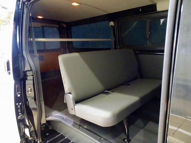 TOYOTA HIACE van 4WD 2025