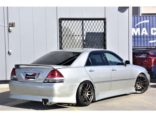 TOYOTA MARK2 sedan 2004