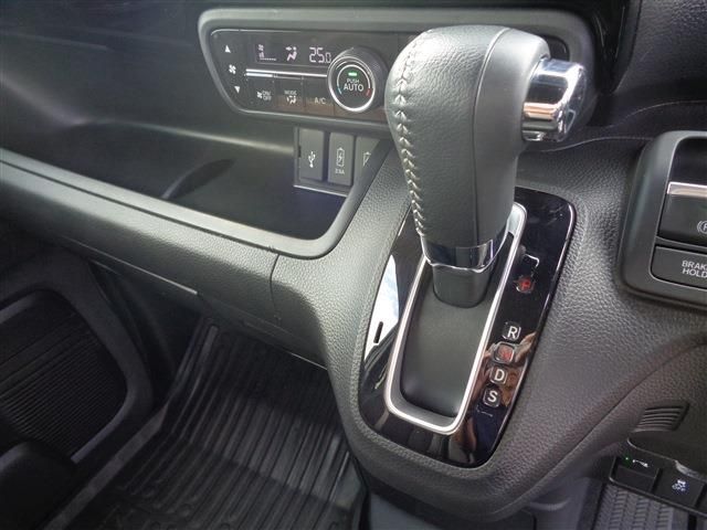 HONDA N BOX CUSTOM 2023