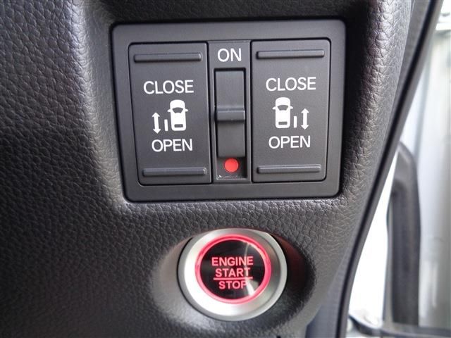 HONDA N BOX CUSTOM 2023