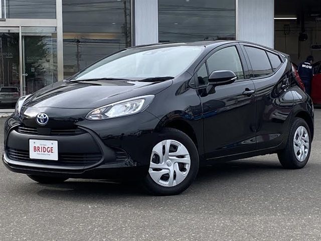 TOYOTA AQUA 2022