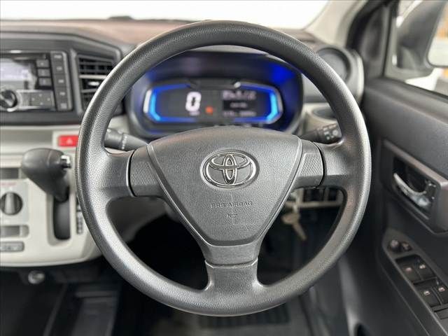 TOYOTA PIXIS EPOCH 2018