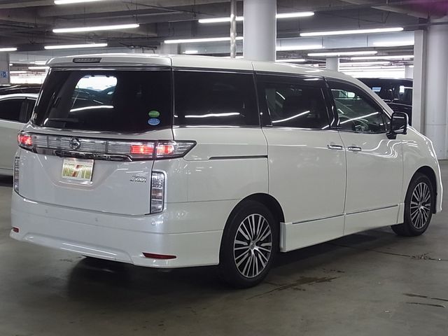 NISSAN ELGRAND 2019