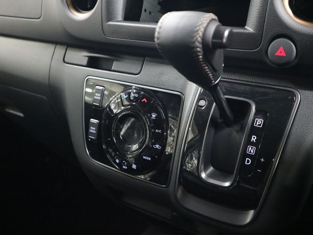 NISSAN CARAVAN van 2WD 2025