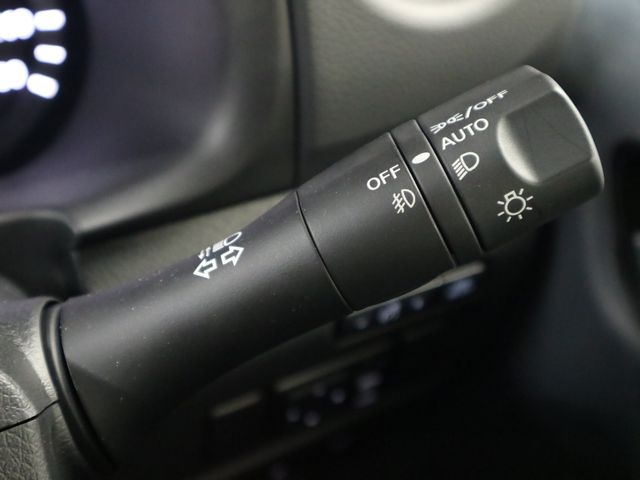 NISSAN CARAVAN van 2WD 2025