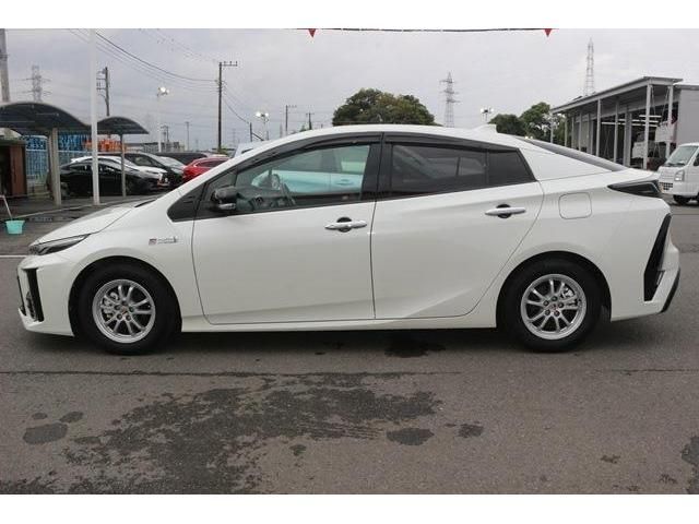 TOYOTA PRIUS PHV 2017