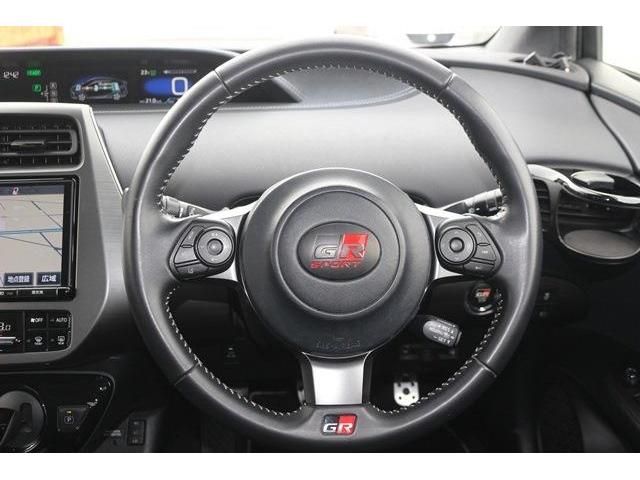 TOYOTA PRIUS PHV 2017