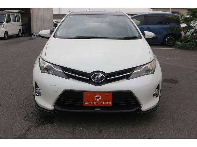 TOYOTA AURIS 2012