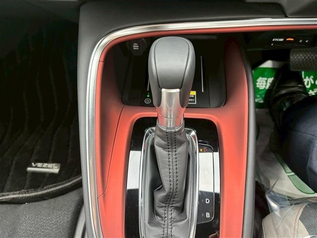 HONDA VEZEL e:HEV 2024