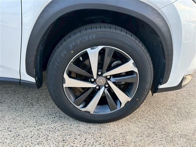 TOYOTA LEXUS NX200t 2016