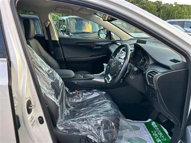 TOYOTA LEXUS NX200t 2016