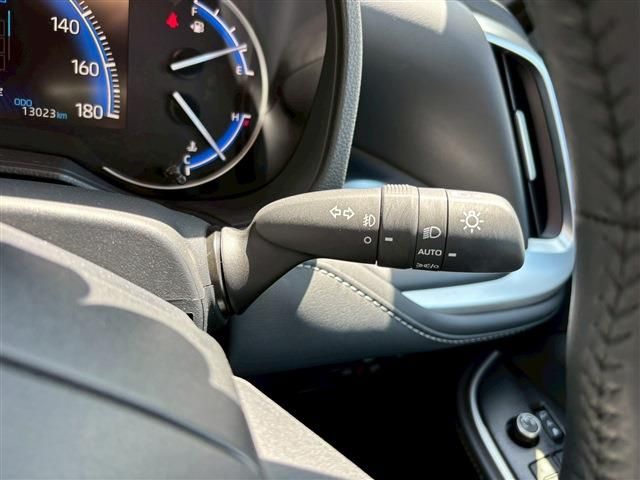 TOYOTA NOAH HYBRID 2023