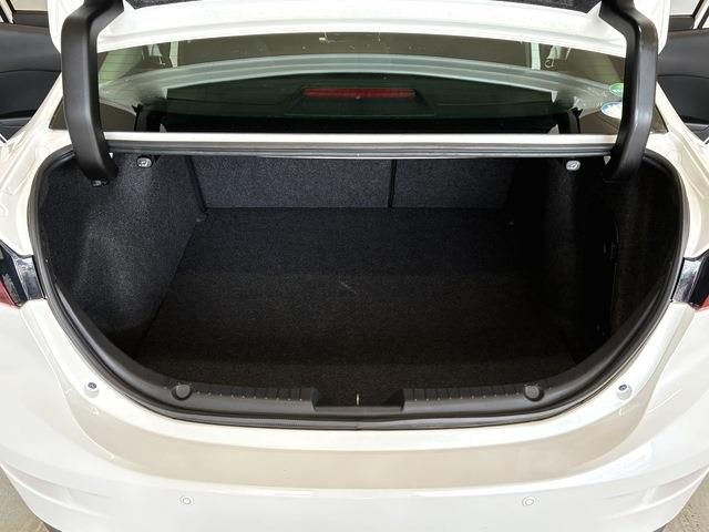 MAZDA AXELA sedan 2018