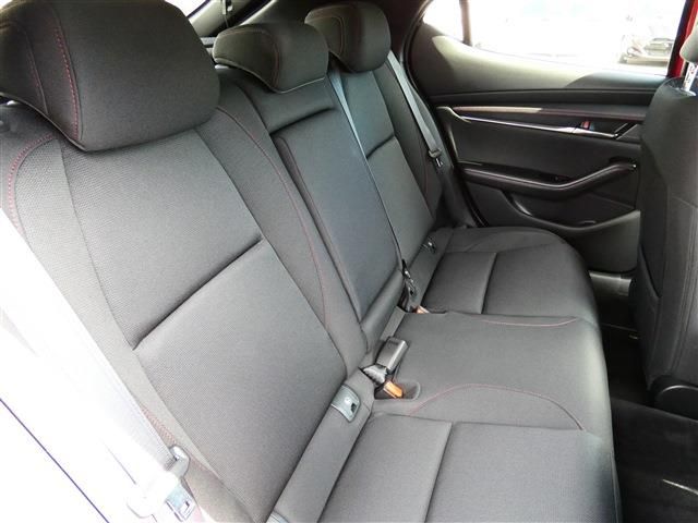 MAZDA MAZDA3 FASTBACK 2025