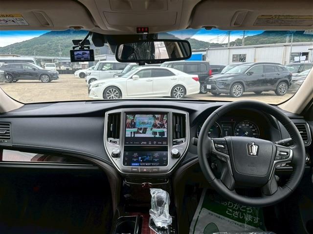 TOYOTA CROWN sedan hybrid 2016