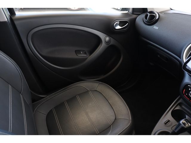 MCC SMART FORFOUR 2018