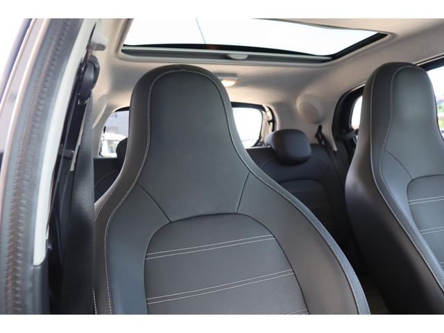 MCC SMART FORFOUR 2018