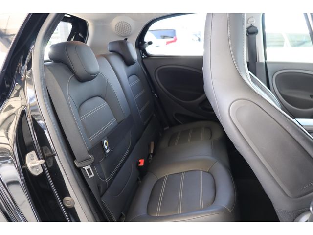 MCC SMART FORFOUR 2018