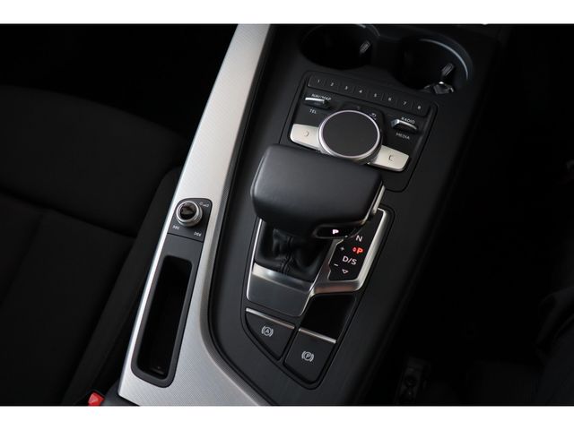 AUDI AUDI A4 AVANT 2020