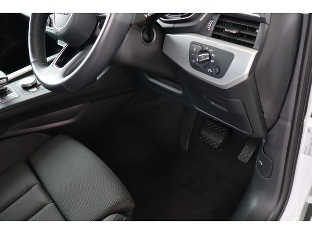 AUDI AUDI A4 AVANT 2020