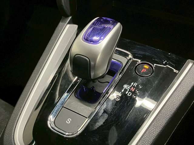 HONDA SHUTTLE HYBRID 2016