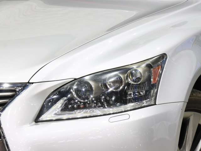 TOYOTA LEXUS LS600h 2012