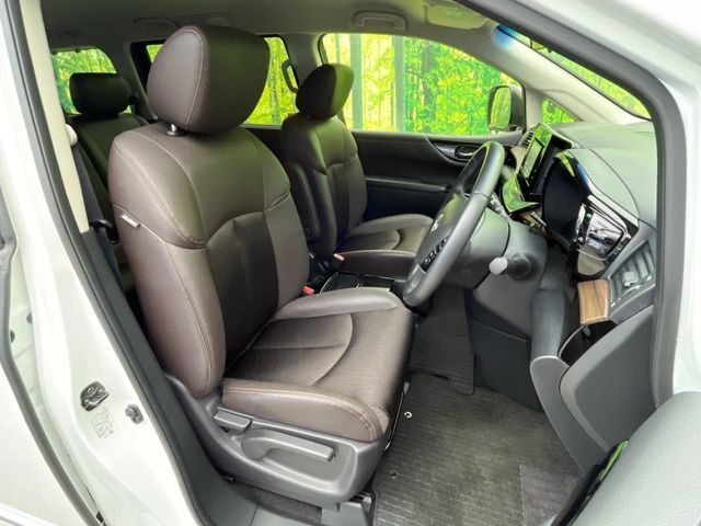 NISSAN ELGRAND  4WD 2023