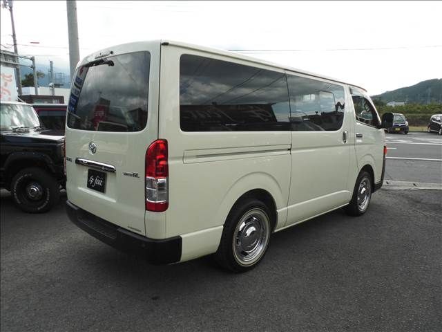 TOYOTA HIACE van 2WD 2022