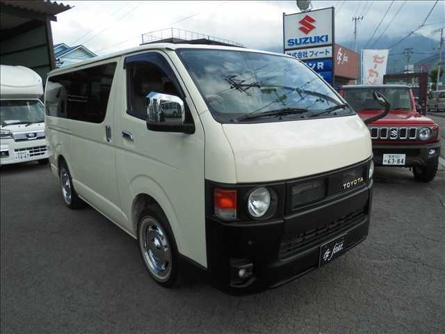 TOYOTA HIACE van 2WD 2022
